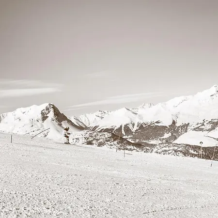 Alpenblick & Outdoor דירה