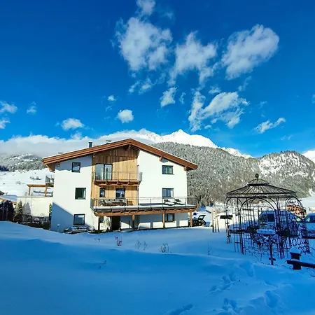 Alpenblick & Outdoor * Nauders