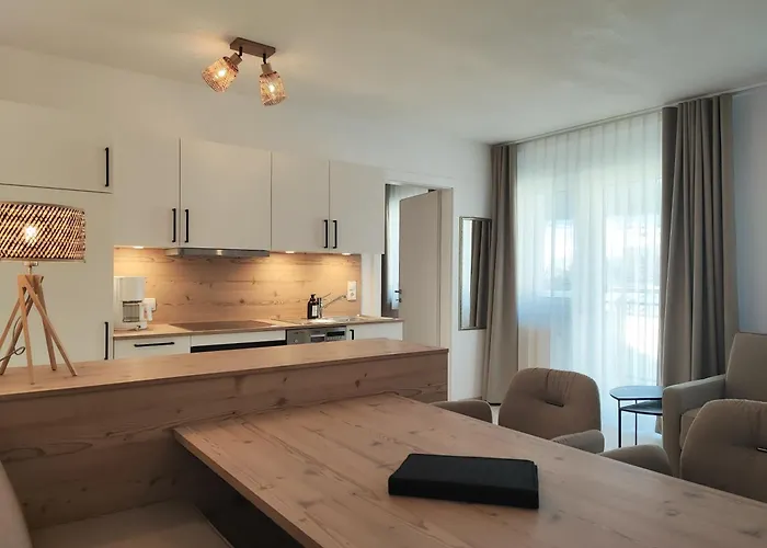 Alpenblick & Outdoor Nauders