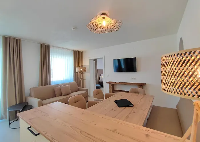 Alpenblick & Outdoor Appartamento