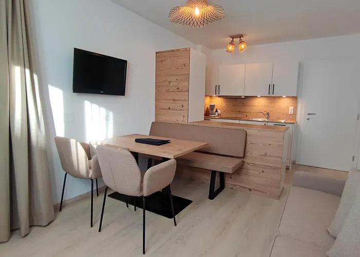 Alpenblick & Outdoor Apartamento