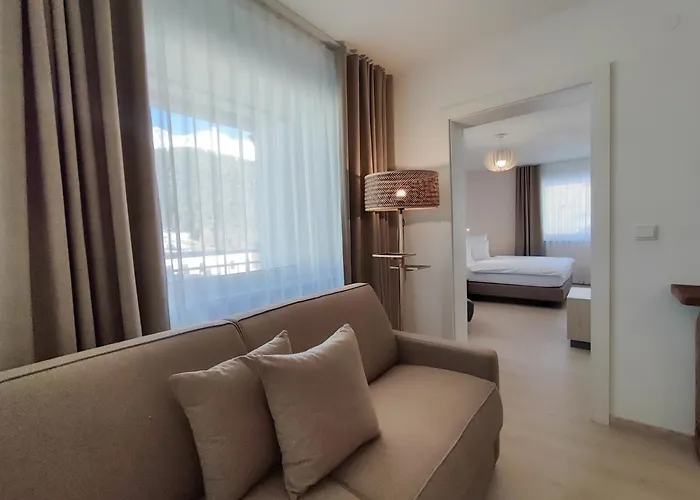 Alpenblick & Outdoor Apartamento *